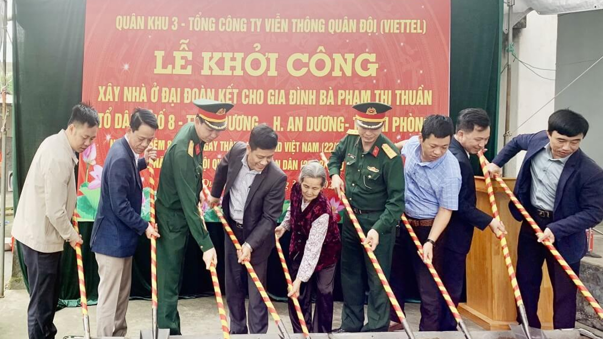 Ban CHQS huyện An Dương phối hợp khởi công xây dựng nhà “Đại đoàn kết”