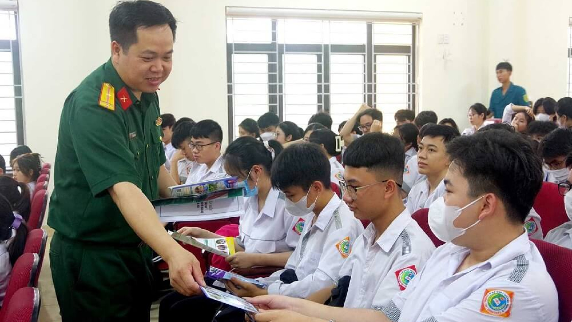 Bộ CHQS tỉnh Quảng Ninh thi tuyên truyền, hướng nghiệp tuyển sinh quân sự năm 2024
