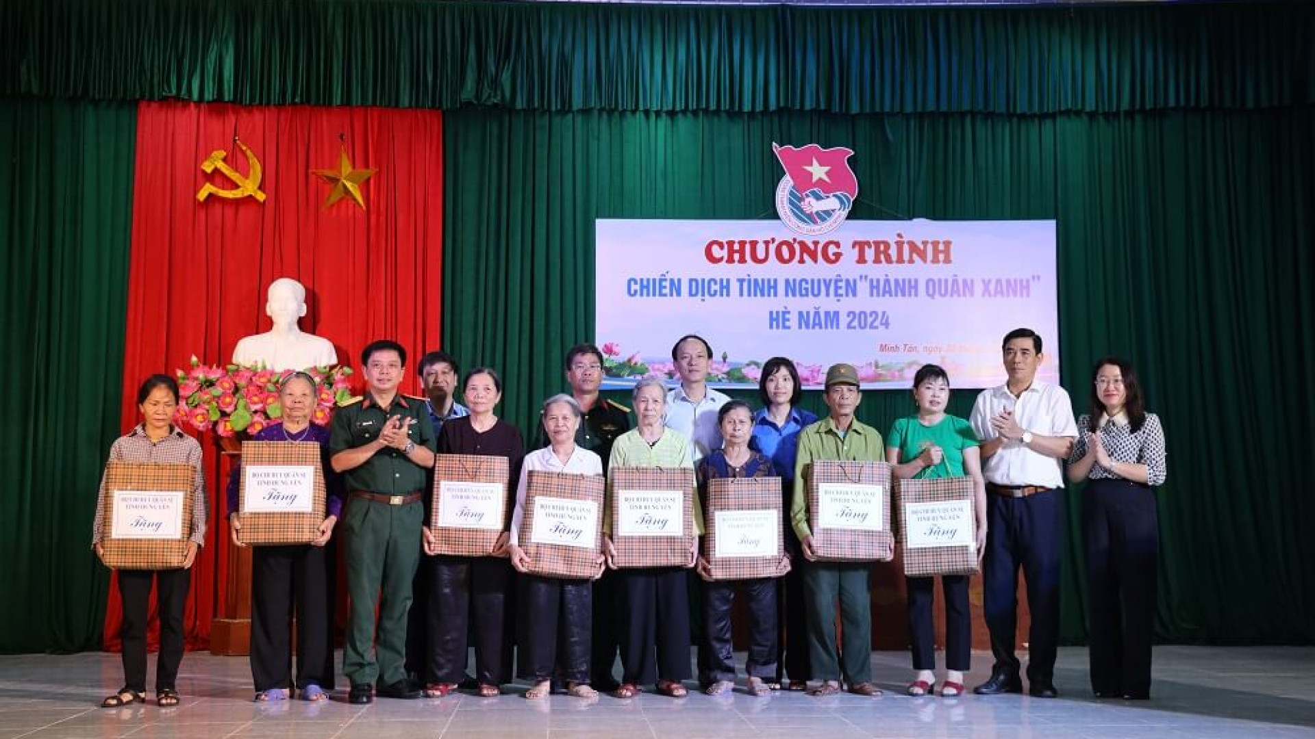 Đoàn thanh niên Bộ CHQS tỉnh Hưng Yên: Phối hợp tổ chức chương trình tình nguyện “Hành quân xanh”