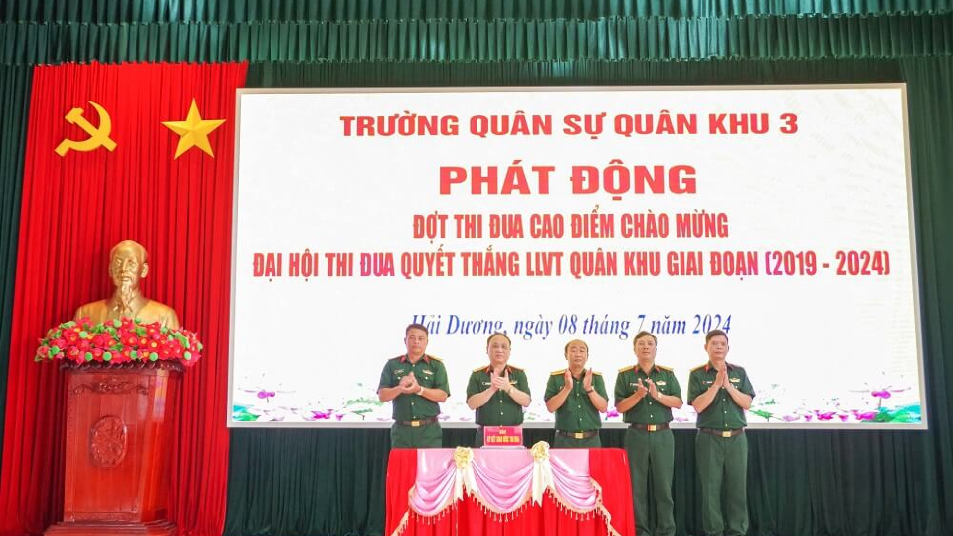 Trường Quân sự Quân khu phát động đợt thi đua cao điểm chào mừng Đại hội Thi đua Quyết thắng LLVT Quân khu giai đoạn 2019 - 2024