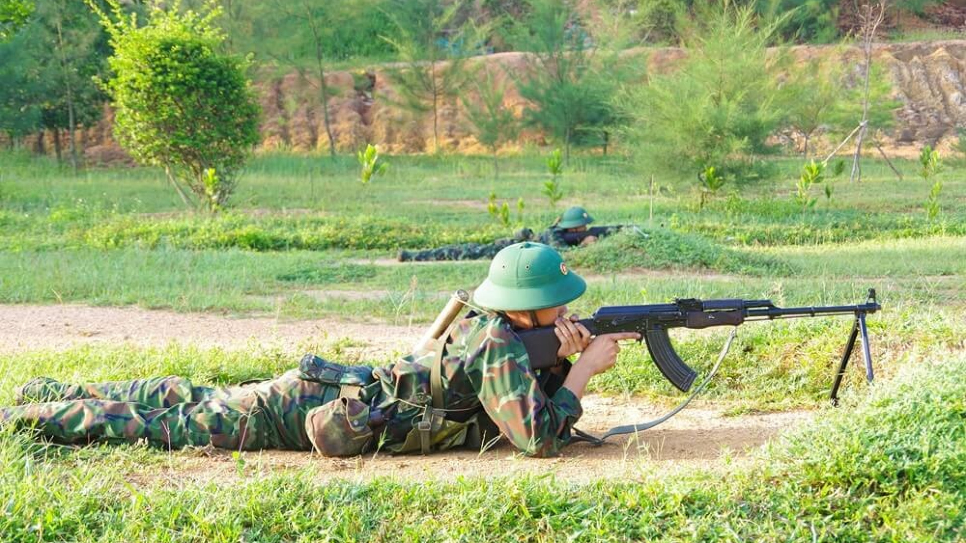 Trường Quân sự Quân khu: Hoàn thành diễn tập cuối khóa đối với học viên đào tạo tiểu (khẩu) đội trưởng năm 2024