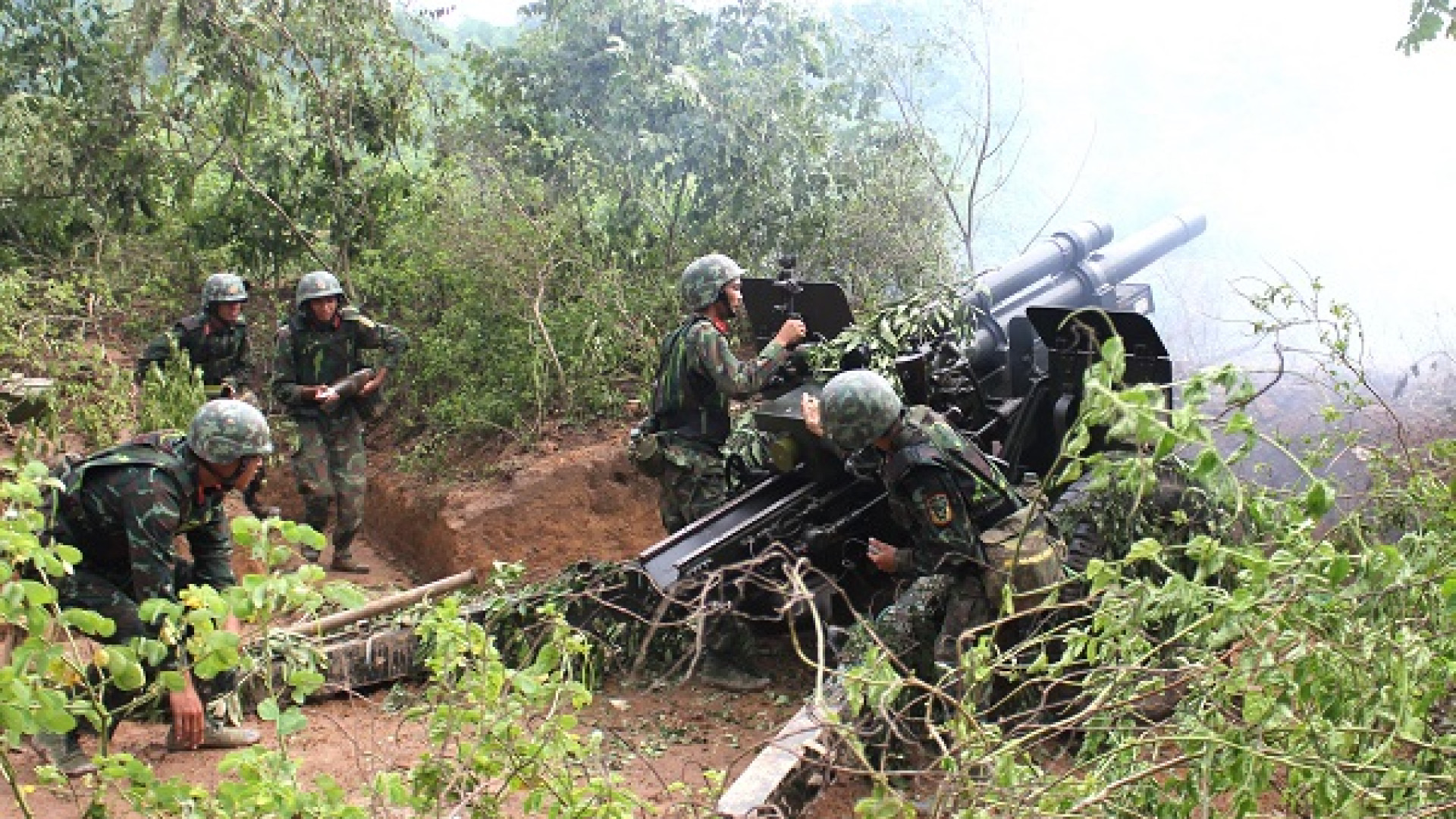 Hiệp đồng chặt chẽ, “đánh giỏi, bắn trúng”