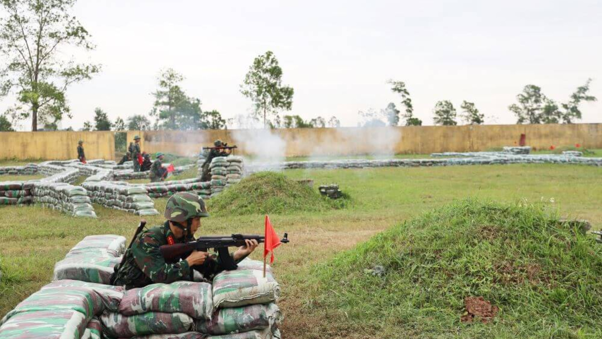 Trung đoàn 126 (Bộ CHQS tỉnh Hưng Yên): Kiểm tra bắn đạn thật trong chiến đấu cho Tiểu đội bộ binh