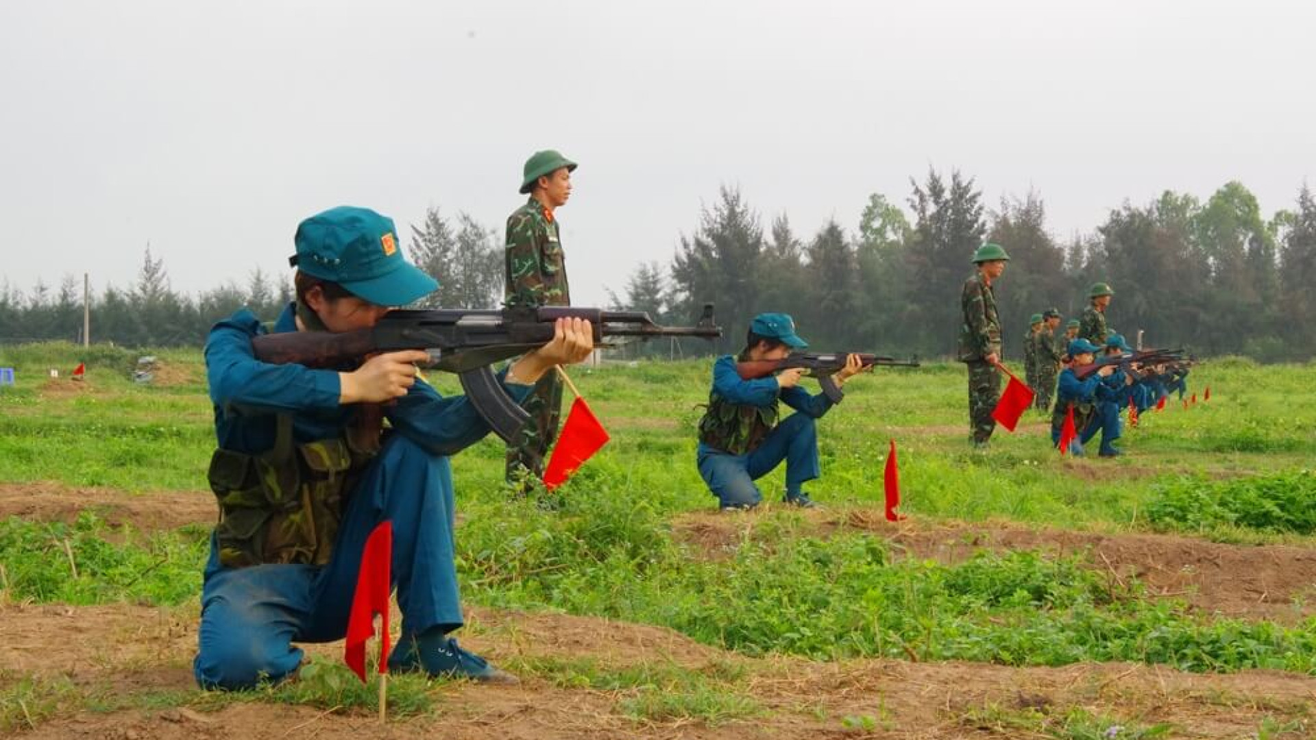Bộ CHQS tỉnh Thái Bình Hội thi bắn súng quân dụng năm 2024