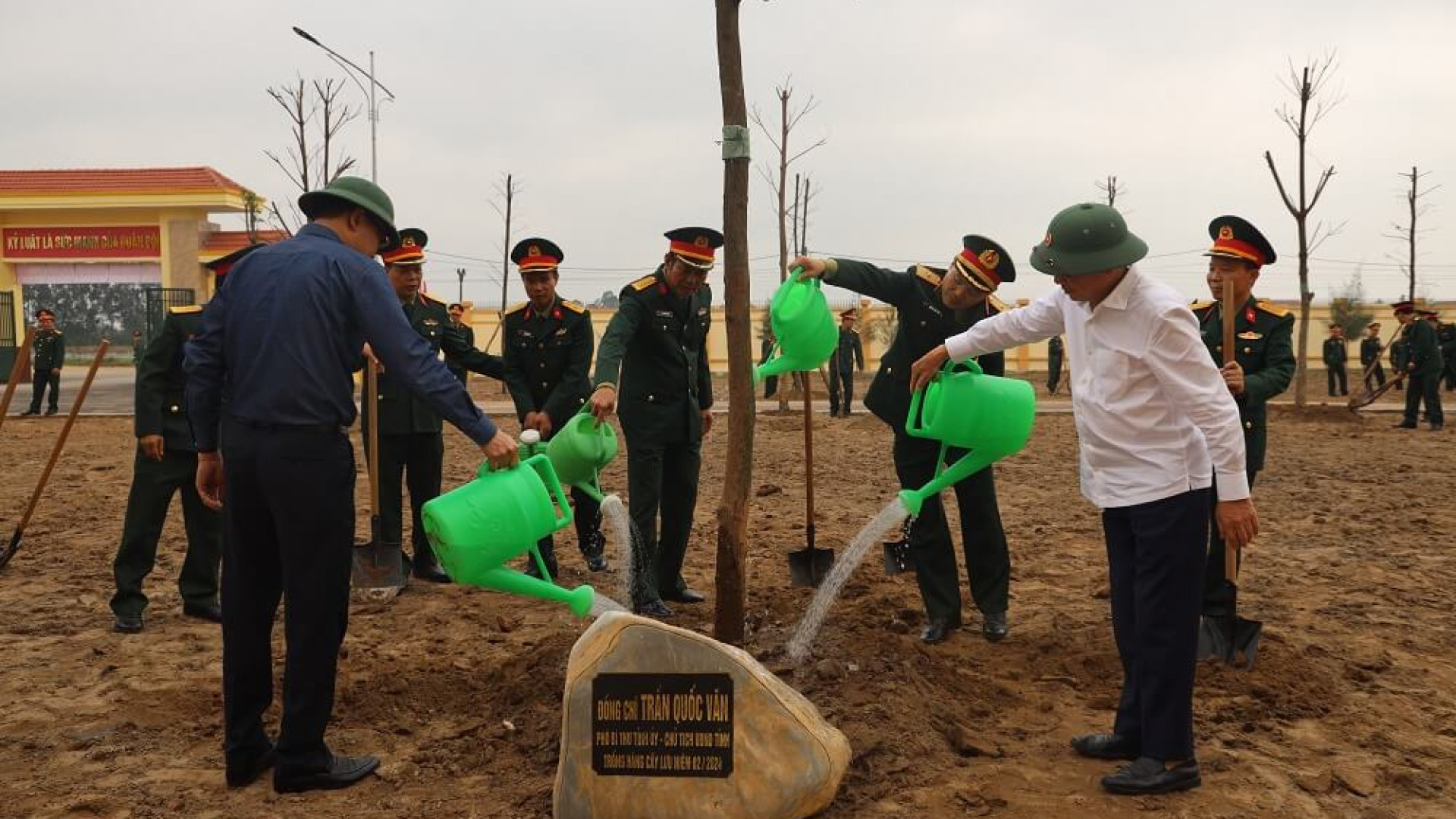 Bộ CHQS tỉnh Hưng Yên phát động Tết trồng cây đầu xuân năm 2024