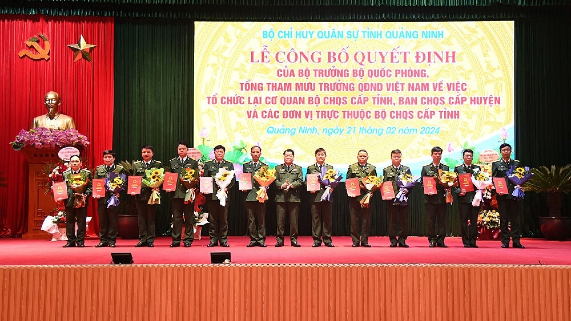 Bộ CHQS tỉnh Quảng Ninh: Công bố các Quyết định về tổ chức lại cơ quan Bộ CHQS tỉnh, Ban CHQS cấp huyện và các đơn vị trực thuộc Bộ CHQS tỉnh