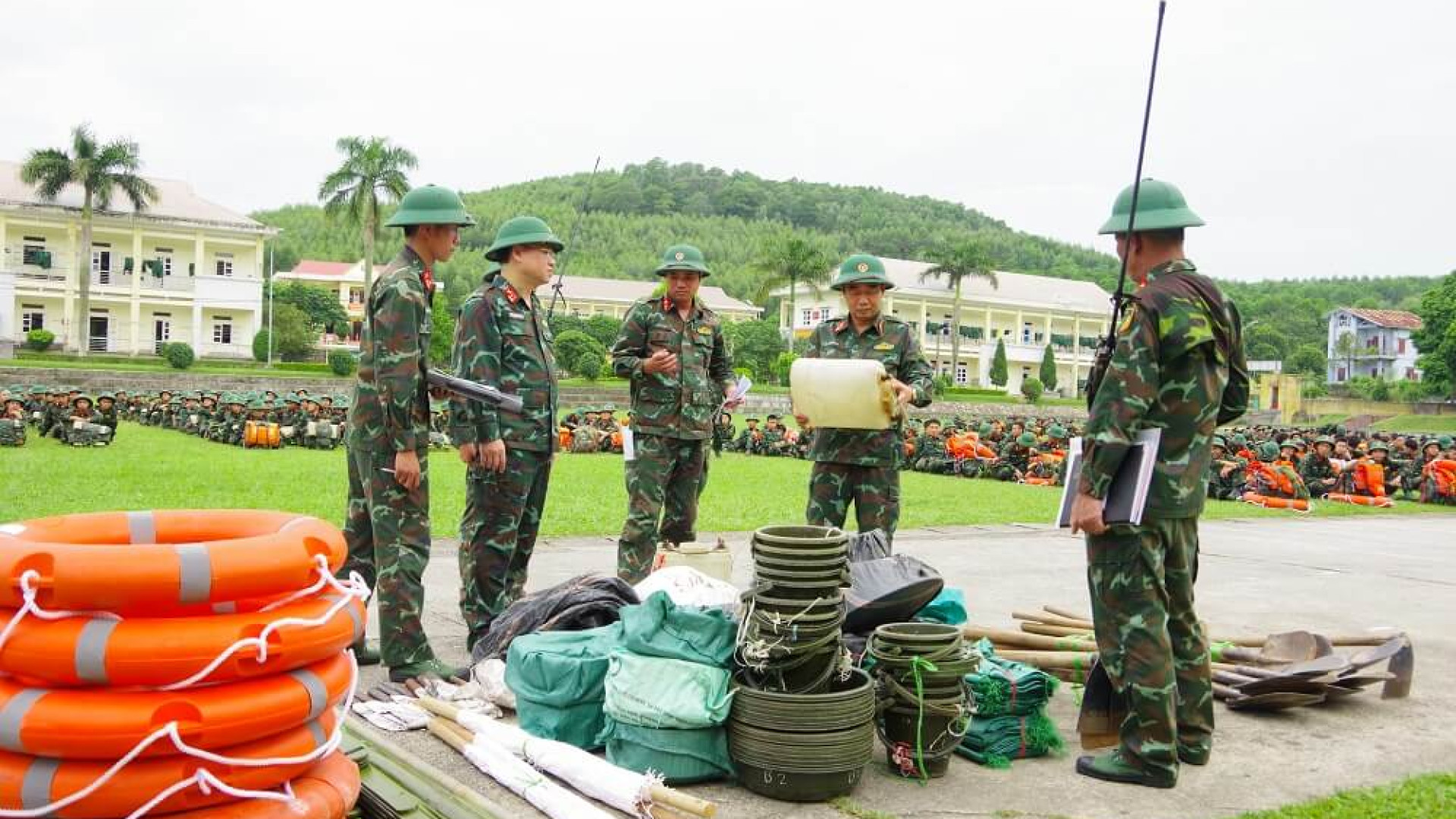 Trường Quân sự Quân khu sẵn sàng ứng phó bão số 3