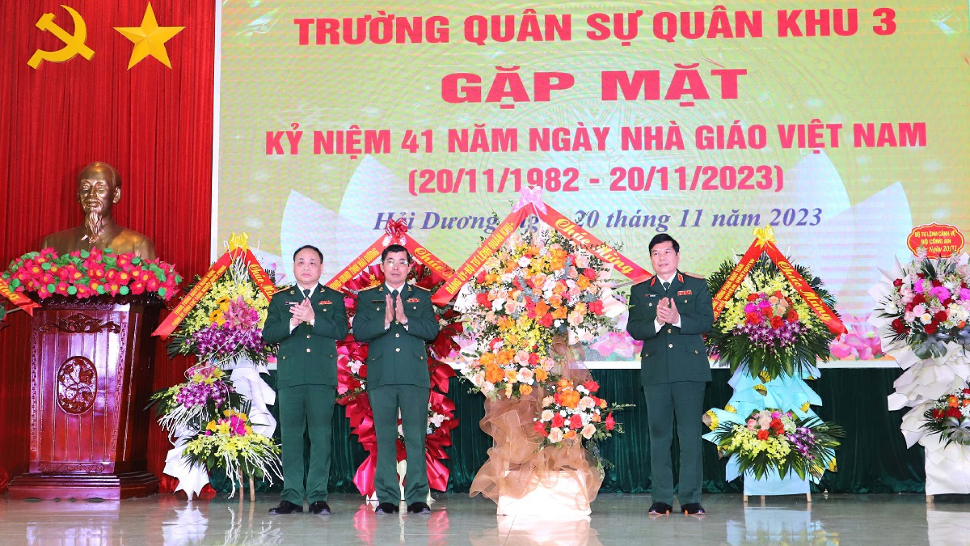 Trường Quân sự Quân khu gặp mặt kỷ niệm 41 năm Ngày nhà giáo Việt Nam