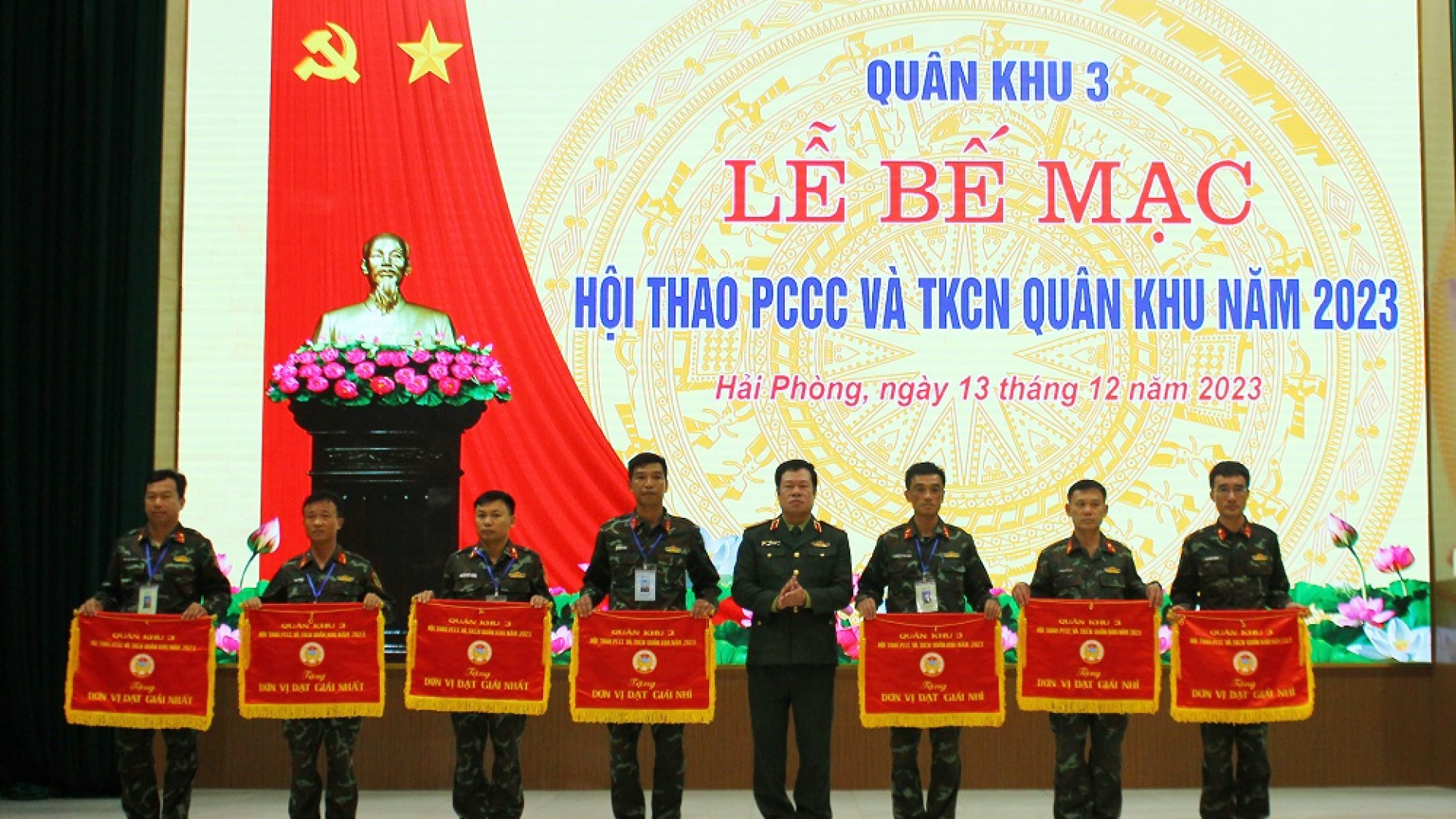 Quân khu bế mạc Hội thao phòng cháy, chữa cháy và tìm kiếm cứu nạn